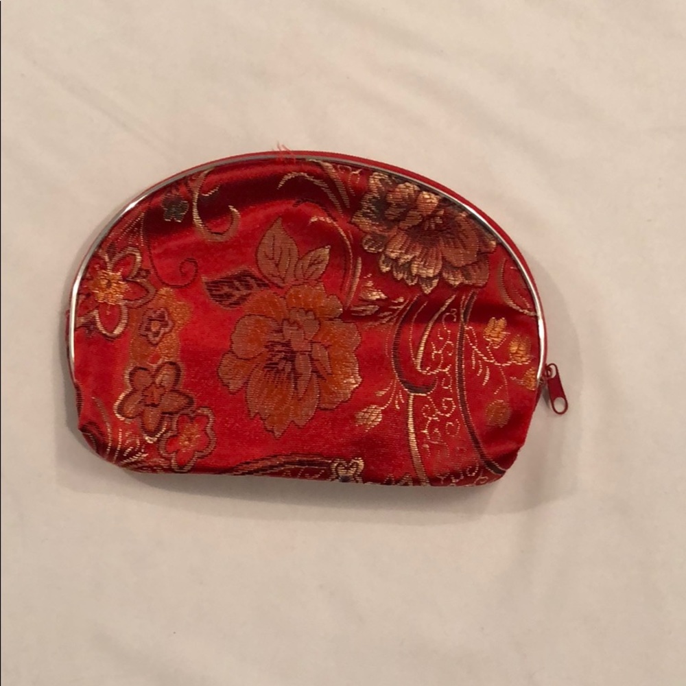 LAST CHANCE! DONATING! Red Makeup Bag